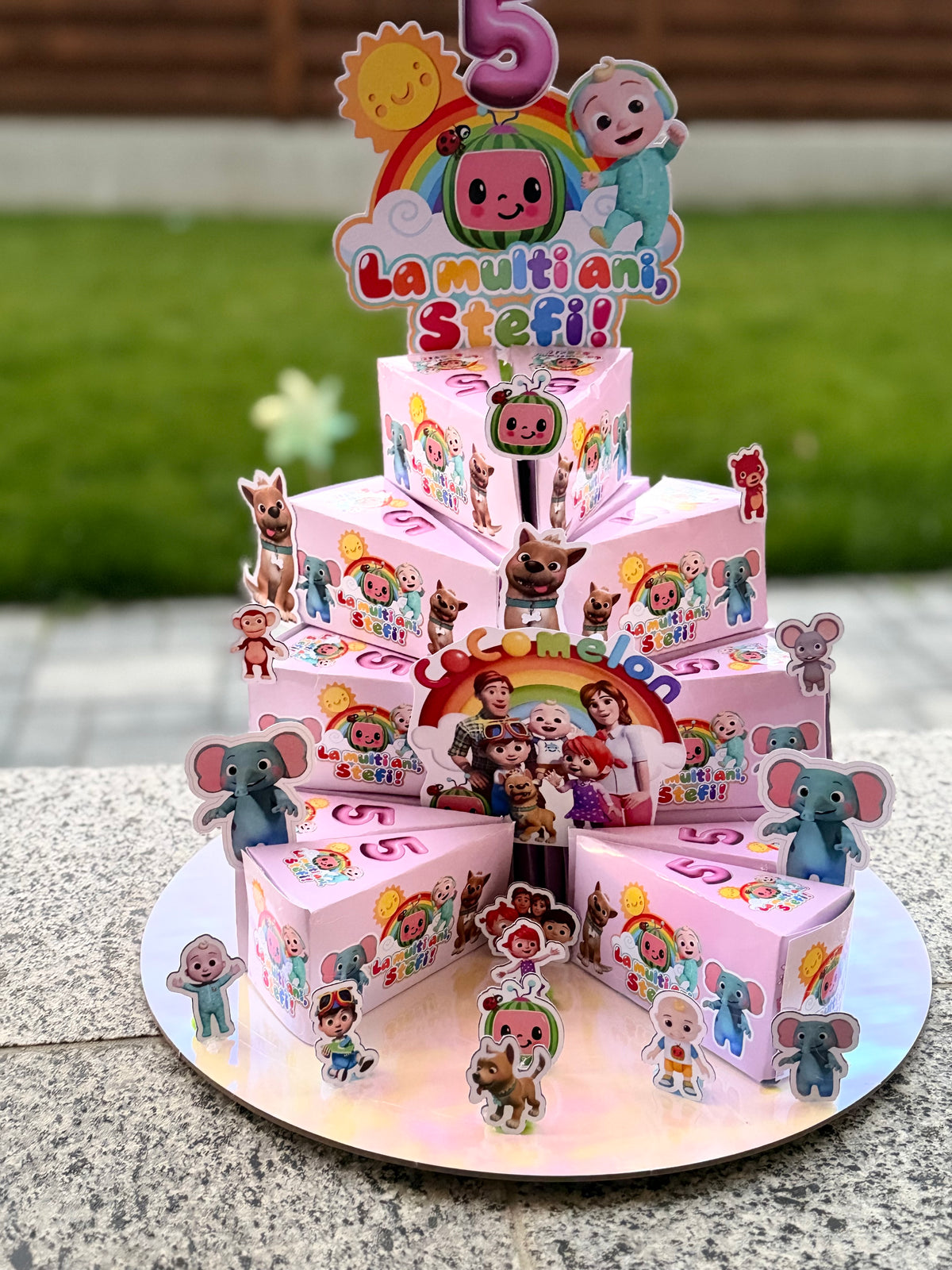 Cocomelon tort felii de carton premium set 5 cutii cu imagini incluse(citiți descrierea)